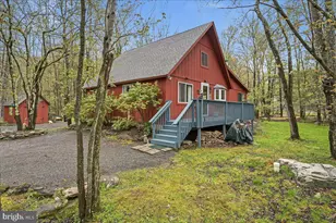 301 Orono Dr, Pocono Lake, PA 18347 - Photo 1