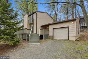 2231 Overlook Dr, Tobyhanna, PA 18466 - Photo 5