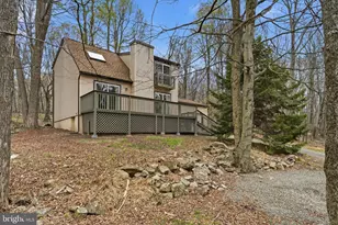 2231 Overlook Dr, Tobyhanna, PA 18466 - Photo 3