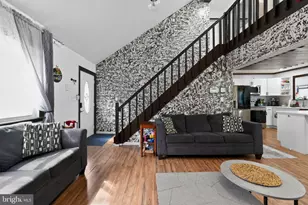 8962 Pheasant Ln, Tobyhanna, PA 18466 - Photo 5