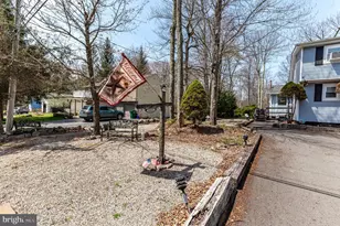945 Country Pl Dr, Tobyhanna, PA 18466 - Photo 27