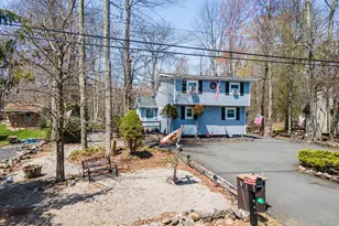 945 Country Pl Dr, Tobyhanna, PA 18466 - Photo 39