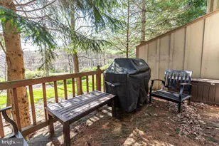 412 Hickory Dr, Tannersville, PA 18372 - Photo 35