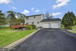 2204 Branchwood Ct, East Stroudsburg, PA 18302 - Photo 57