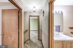 2204 Branchwood Ct, East Stroudsburg, PA 18302 - Photo 39