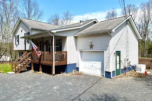 199 Magic Mountain Rd, Henryville, PA 18332 - Photo 3