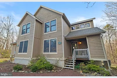 155 Pine Court #E, Tannersville, PA 18372 - Photo 1