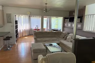 7639 Lake Shore Dr, Pocono Lake, PA 18347 - Photo 21