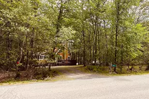 237 Choctaw Dr, Pocono Lake, PA 18347 - Photo 7