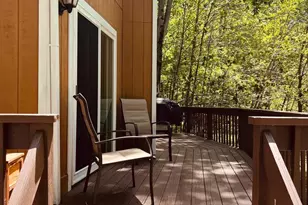 237 Choctaw Dr, Pocono Lake, PA 18347 - Photo 5