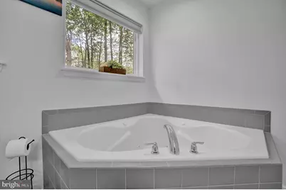 8595 Periwinkle Drive, Tobyhanna, PA 18466 - Photo 21