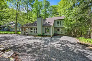 154 Moshannon Dr, Pocono Lake, PA 18347 - Photo 1