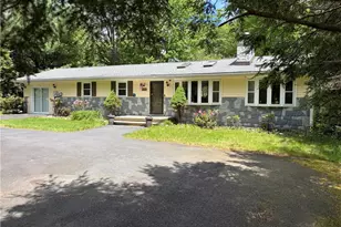 215 Larch Oval, Tobyhanna, PA 18466 - Photo 3