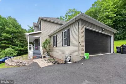 316 Reagan Drive, East Stroudsburg, PA 18301 - Photo 3