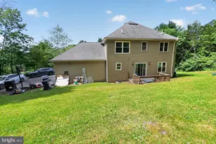 316 Reagan Dr, East Stroudsburg, PA 18301 - Photo 17
