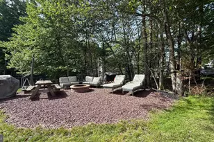 1140 Country Pl Dr, Tobyhanna, PA 18466 - Photo 27