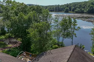 237 Eastshore Dr, East Stroudsburg, PA 18301 - Photo 81