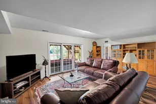237 Eastshore Dr, East Stroudsburg, PA 18301 - Photo 53