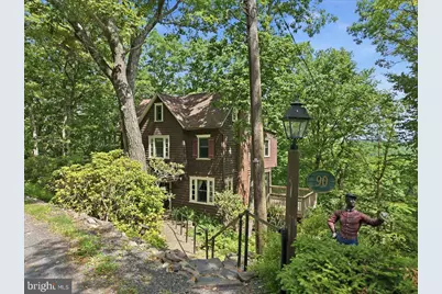 90 Oak Lane, Pocono Manor, PA 18349 - Photo 5