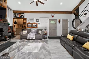 15 Ski Side Ct, Tannersville, PA 18372 - Photo 5