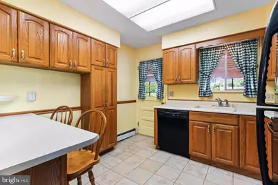 407 Colonial Drive, Stroudsburg, PA 18360 - Photo 15