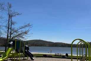 134 Wyalusing Dr, Pocono Lake, PA 18347 - Photo 5