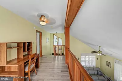 211 Nadine Boulevard, Pocono Summit, PA 18346 - Photo 27