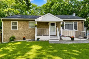 179 Darcy Dr, Saylorsburg, PA 18353 - Photo 1