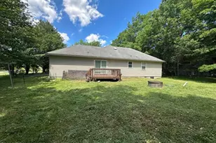 164 Bull Run, Long Pond, PA 18334 - Photo 3