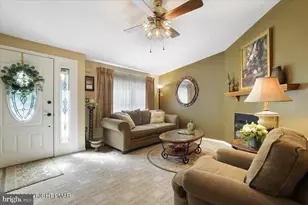 137 Outer Dr, Pocono Lake, PA 18347 - Photo 39