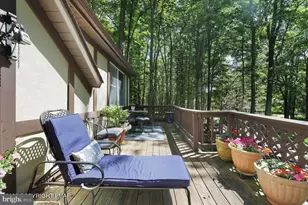 137 Outer Dr, Pocono Lake, PA 18347 - Photo 11