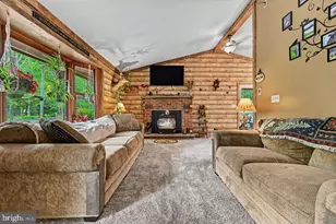 167 Tommy's Ln, Pocono Lake, PA 18347 - Photo 9