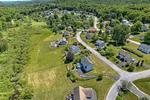 302 Rustic Dr, East Stroudsburg, PA 18302 - Photo 47