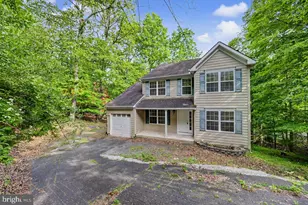 112 Cedar Ln, East Stroudsburg, PA 18302 - Photo 1