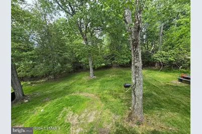 8111 Coco Drive, Pocono Summit, PA 18346 - Photo 7