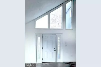 8382 Garden Drive, Tobyhanna, PA 18466 - Photo 7