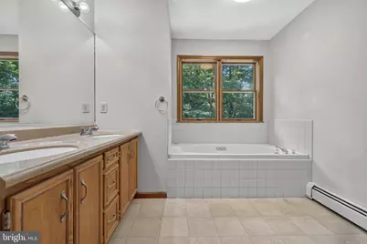 107 Lemond Drive, Saylorsburg, PA 18353 - Photo 13