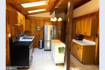 241 Champlain Drive, Tobyhanna, PA 18466 - Photo 7