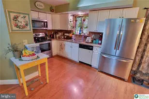 2114 Lansdale Dr, East Stroudsburg, PA 18301 - Photo 9