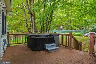 271 N Shore Dr, Albrightsville, PA 18210 - Photo 5