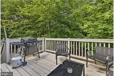 327 Country Place Drive, Tobyhanna, PA 18466 - Photo 19