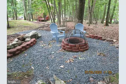 207 Somerset Drive, East Stroudsburg, PA 18301 - Photo 7