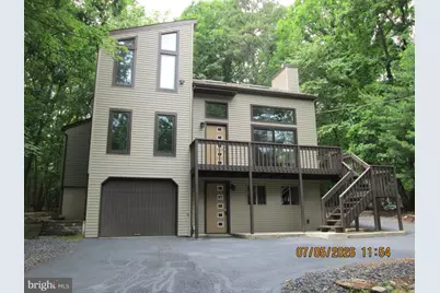 207 Somerset Drive, East Stroudsburg, PA 18301 - Photo 3