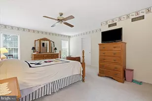 875 Greenview Dr, Stroudsburg, PA 18360 - Photo 33