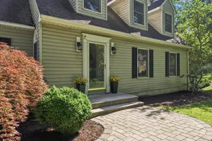 875 Greenview Dr, Stroudsburg, PA 18360 - Photo 5