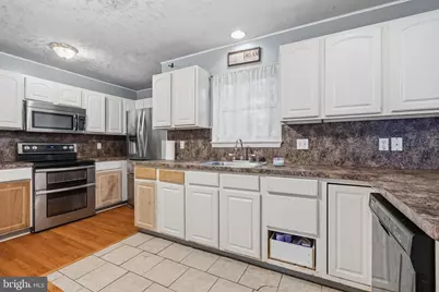 1124 Cambell Way, Tobyhanna, PA 18466 - Photo 13