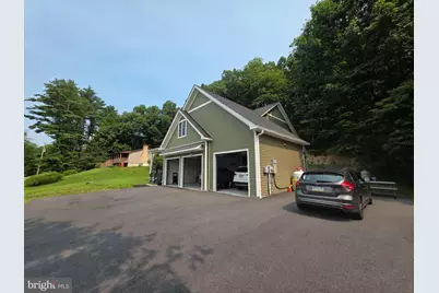 165 W Hills Drive, Stroudsburg, PA 18360 - Photo 7