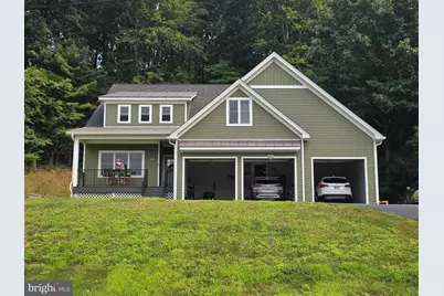 165 W Hills Drive, Stroudsburg, PA 18360 - Photo 1