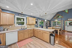 5376 Conoquenissing Dr, Pocono Lake, PA 18347 - Photo 27