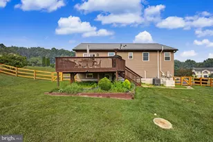 2527 Highland Cir, Stroudsburg, PA 18360 - Photo 83